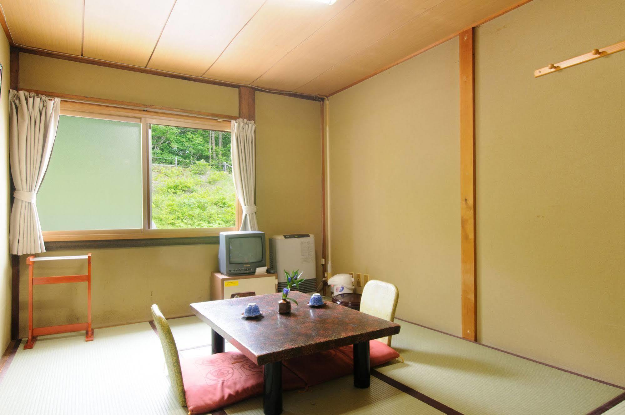 Hotel Yachi Onsen Towada Exterior foto