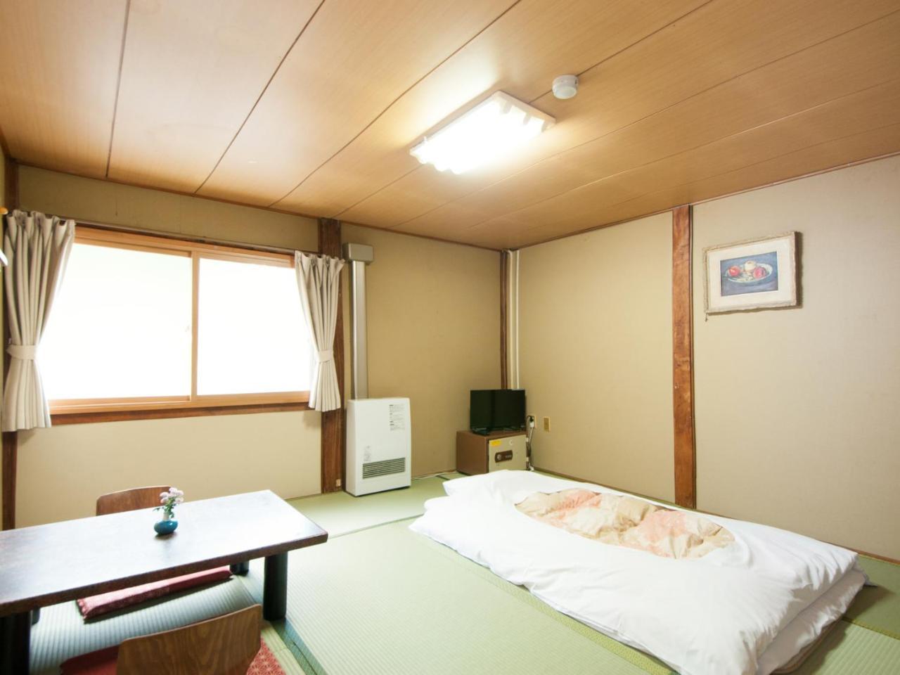 Hotel Yachi Onsen Towada Habitación foto